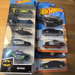 Lot Of Hot Wheels Matchbox Batman Jaguar Nissan Subaru